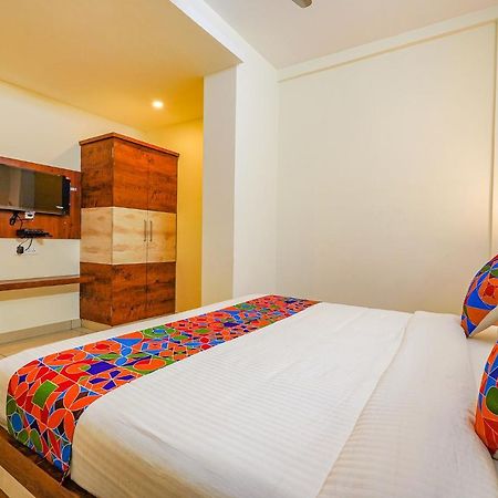 Fabhotel Shakthi Suites - Nr Jayadeva Hospital 班加罗尔 外观 照片
