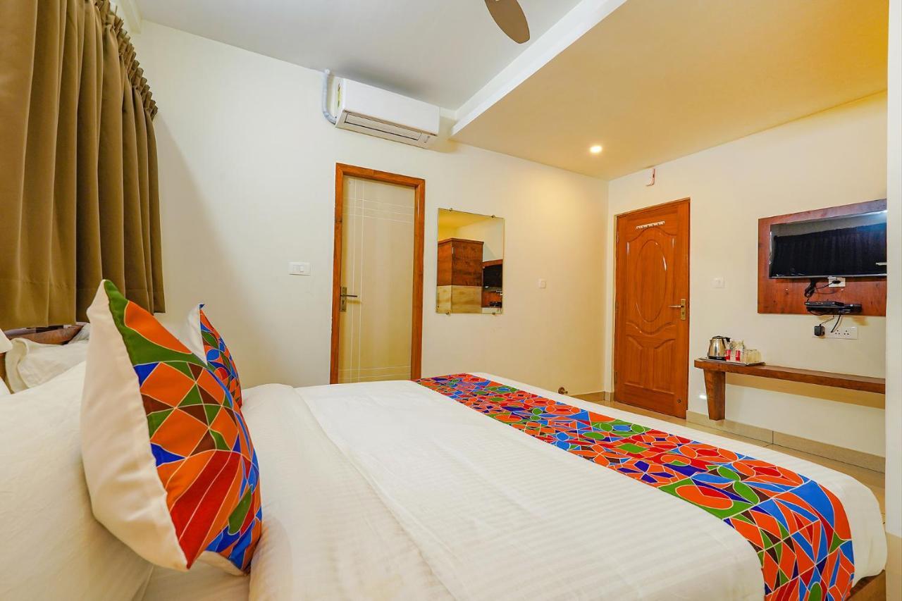 Fabhotel Shakthi Suites - Nr Jayadeva Hospital 班加罗尔 外观 照片