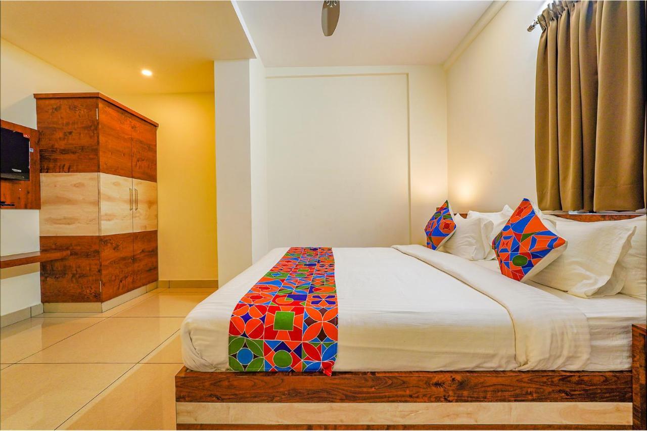 Fabhotel Shakthi Suites - Nr Jayadeva Hospital 班加罗尔 外观 照片